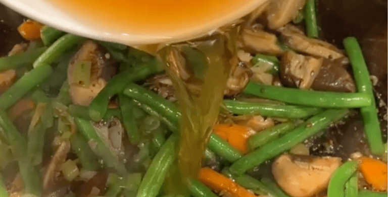 Shiitake Mushroom, Green Bean, and carrot vegetable stir fry